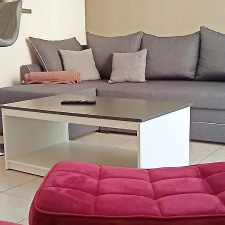 Με Θεα Το Λιμανι Appartement Piraeus Buitenkant foto