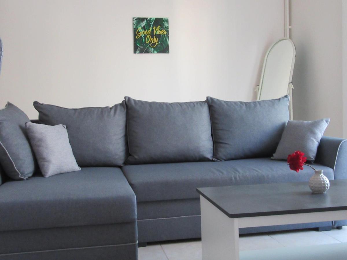 με θεα το λιμανι Apartment