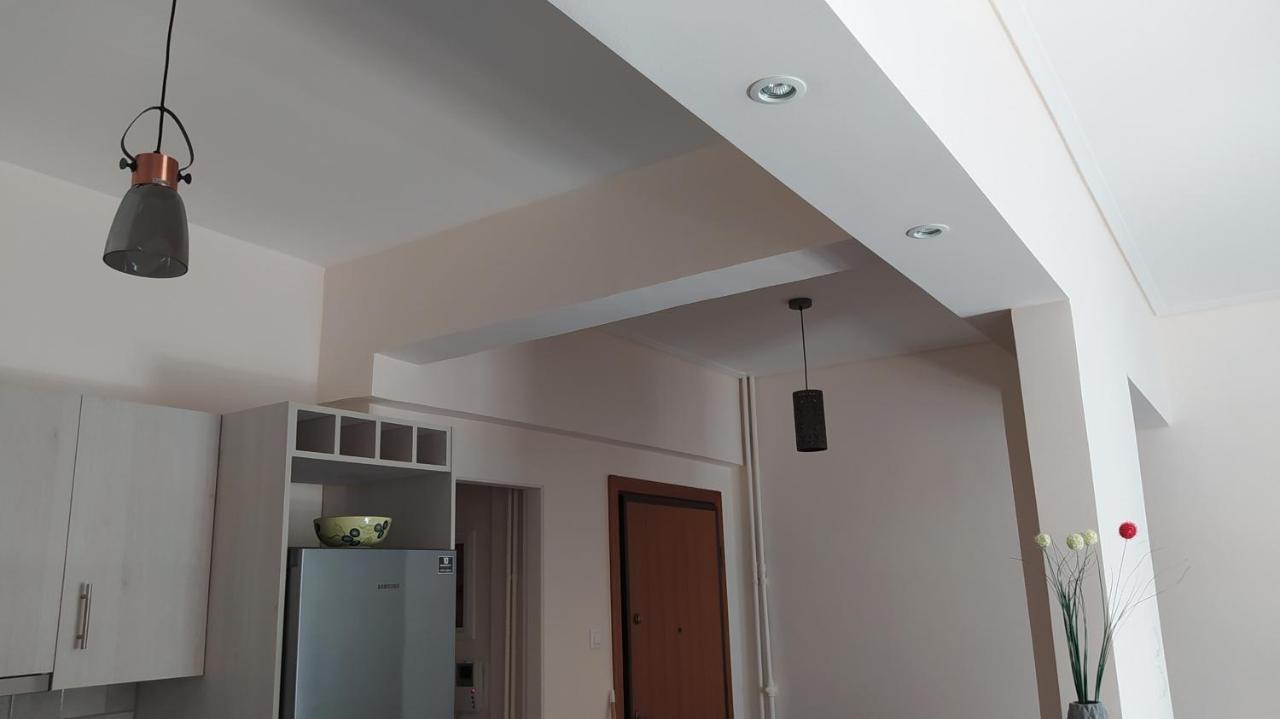 Apartment με θεα το λιμανι Piräus