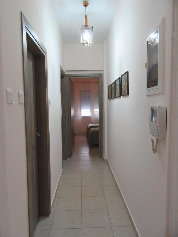 Apartment με θεα το λιμανι