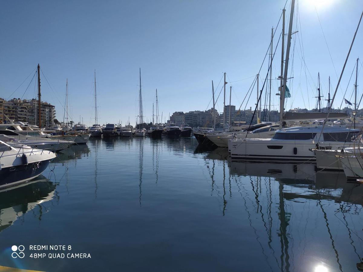 με θεα το λιμανι Apartment